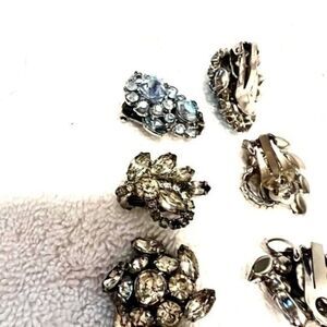 Vintage clip earrings 80s blue and crystal